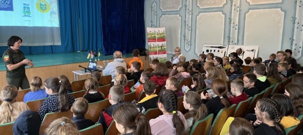 Мінна безпека дітей Київщини у фокусі уваги Женевського центру демократичного контролю над збройними силами (DCAF)