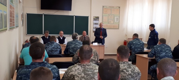 НАТО – упродовж багатьох років проводить курси у більш ніж 60-ти містах та селищах по всій території України